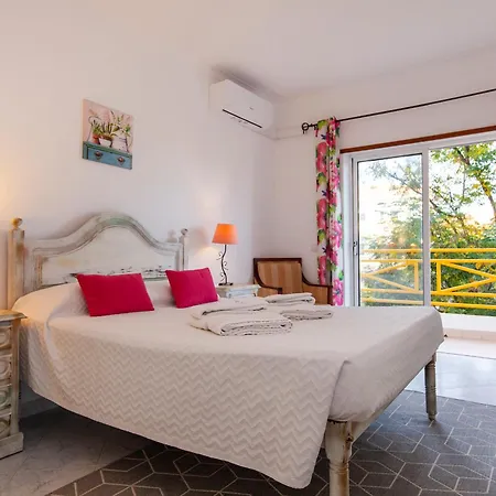 B102 - Sol Sol Lagos